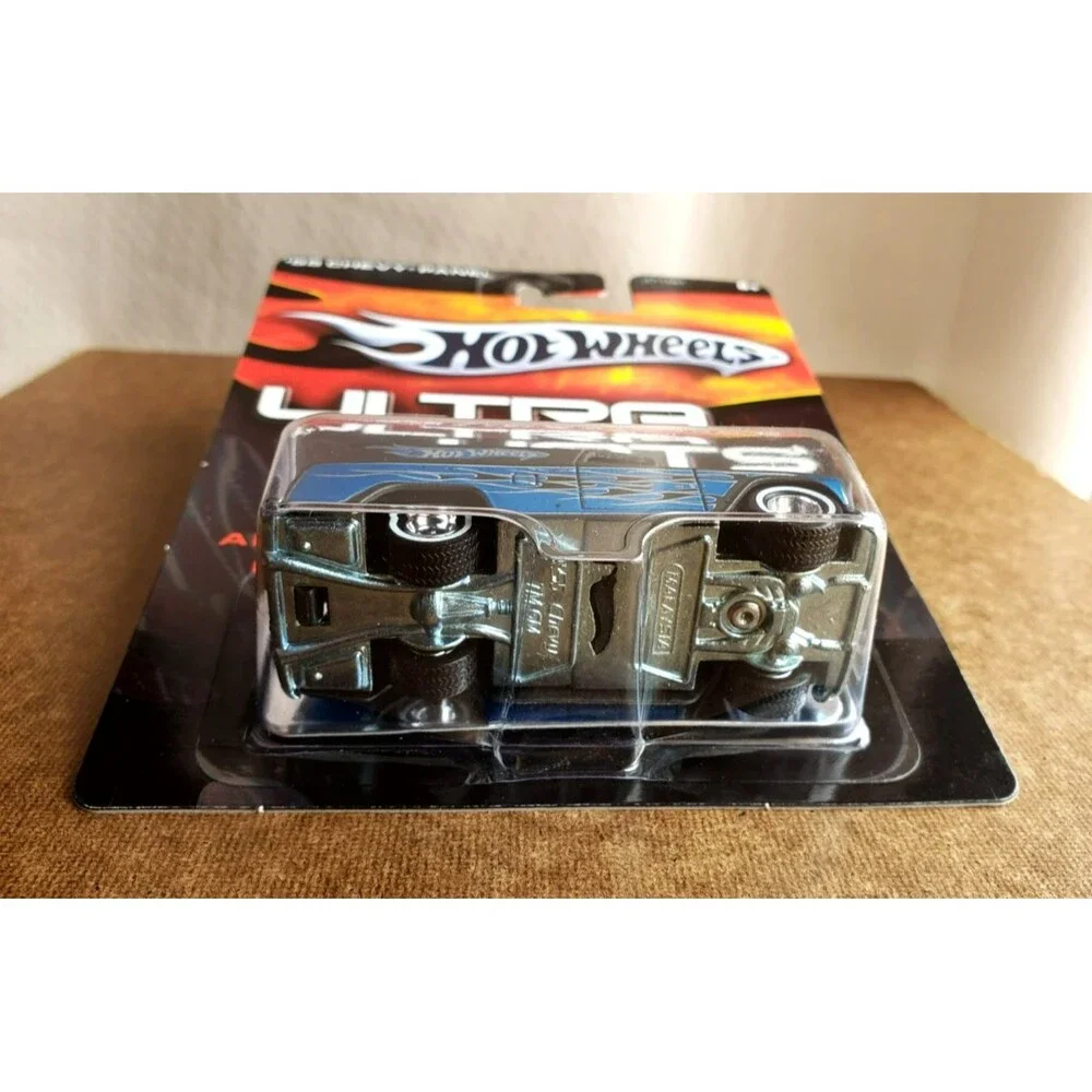 2006 Hot Wheels '55 CHEVY PANEL Black Blue ULTRA HOTS SERIES 1:64 WW REAL RIDERS